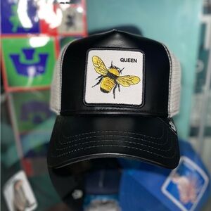 New without tags Goorin Bros. Bee Hat